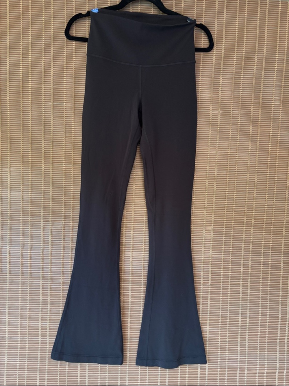 Lululemon Athletica Align High-Rise Mini-Flared Pant Legging 32" -- Black Size 6